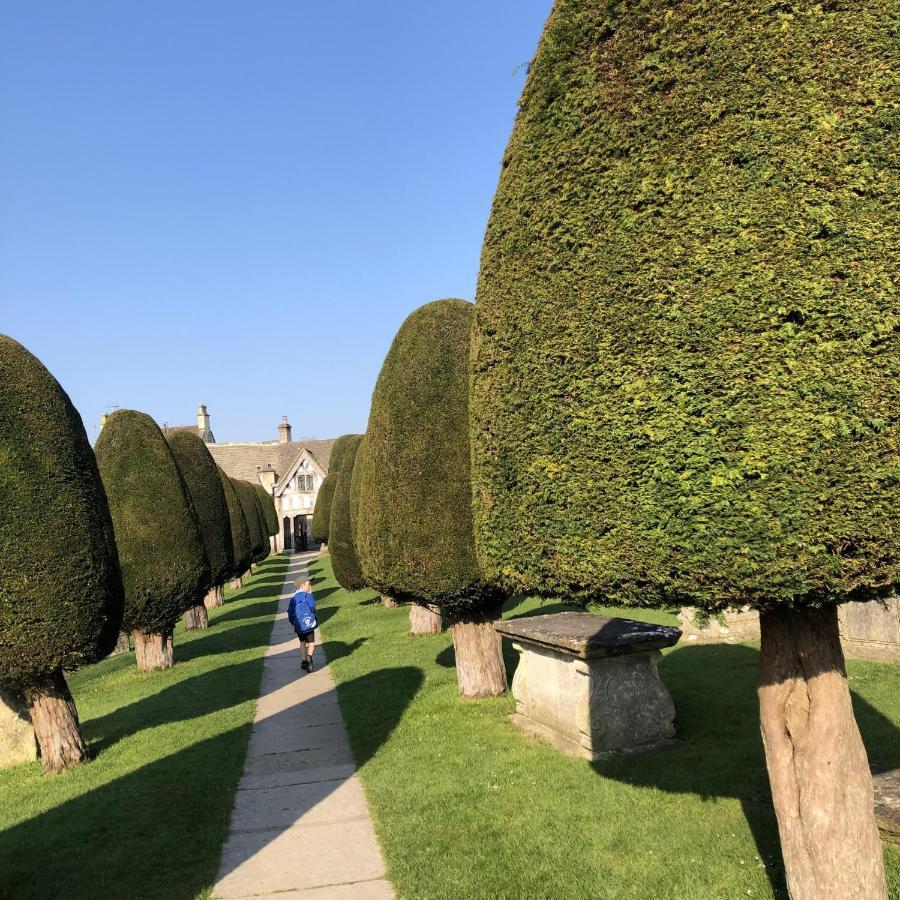 Cotswold Lodge Painswick Exterior photo